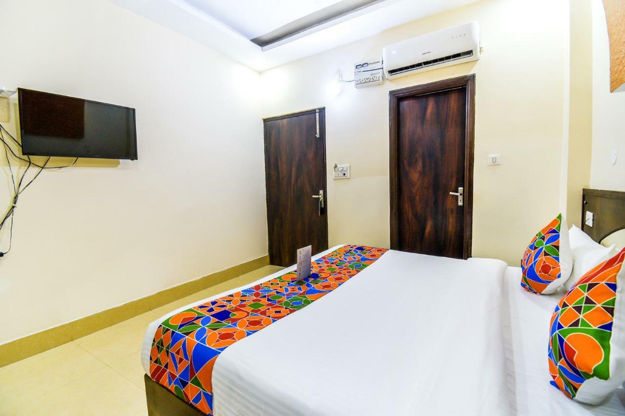Fabhotel Js Regency Gt Road Amritsar Esterno foto