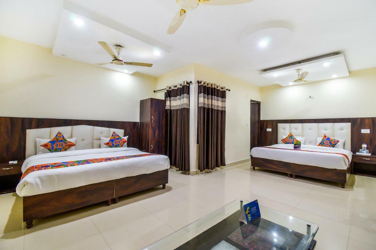 Fabhotel Js Regency Gt Road Amritsar Esterno foto